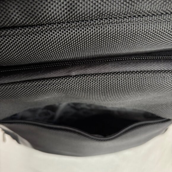 Kenneth Cole Reaction Backpack Laptop Canvas Slim Black Bag - Picture 8 of 14